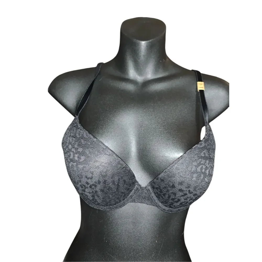 NEW WITH TAGS PINK by Victoria's Secret Pink Wear Everywhere Push Up Bra Size 34